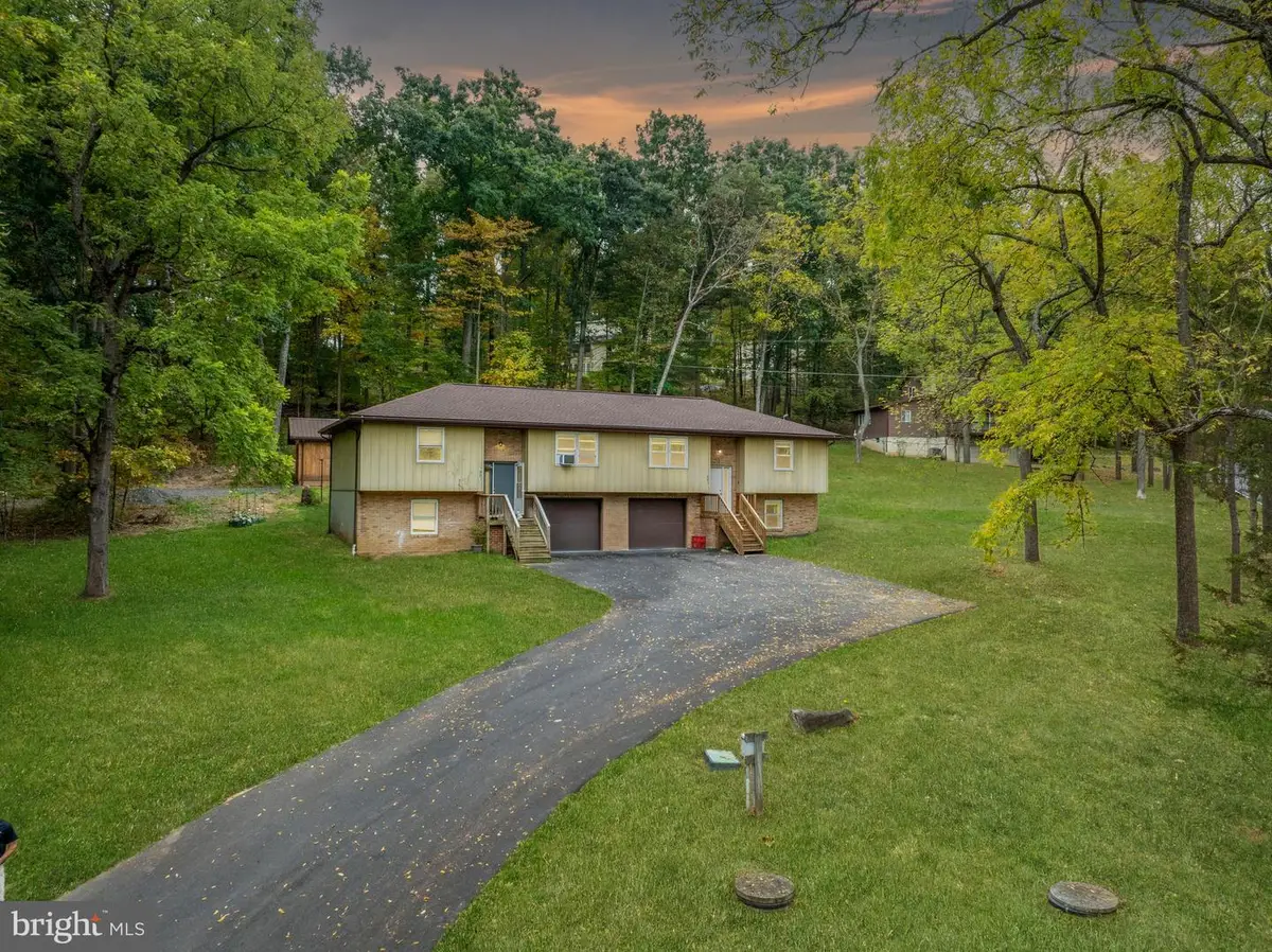 1001 & 1003 Ellman Ln, State College, PA 16801 - Image #1