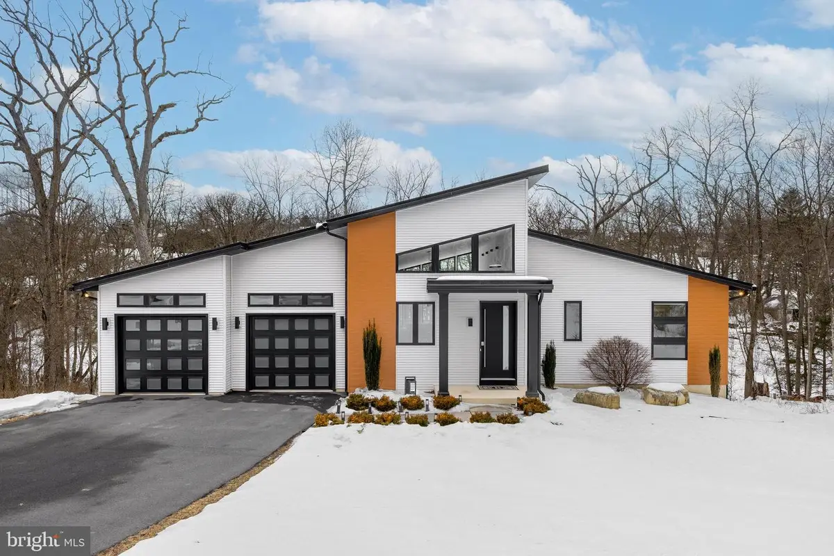 1317 E Branch Rd, State College, PA 16801 - #1