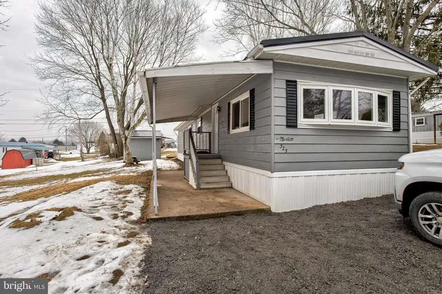 325 Hickory St, Bellefonte, PA 16823 - #2