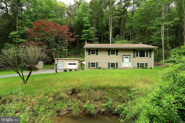 904 Moose Run Rd, BELLEFONTE, PA 16823