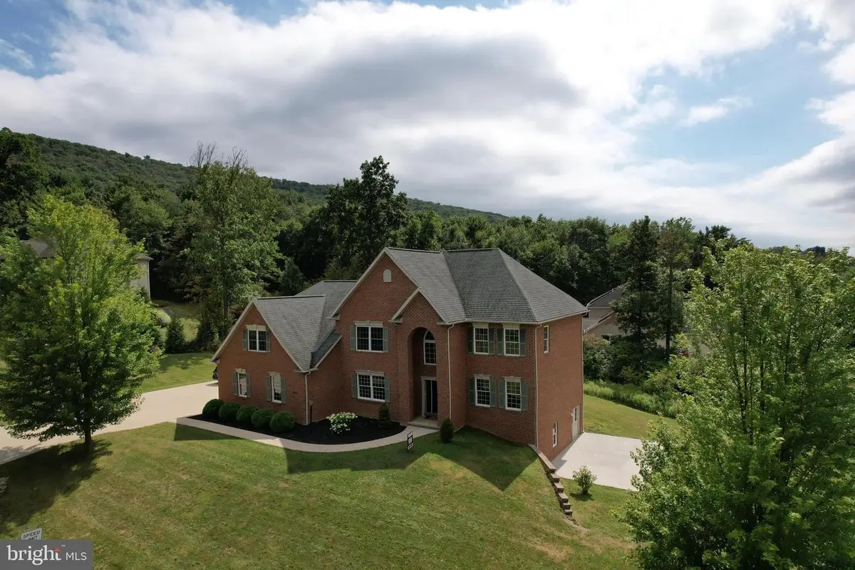 311 Treetops Dr, State College, PA 16801 - #1