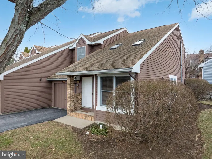 1948 Harvest Cir, State College, PA 16803 - #2