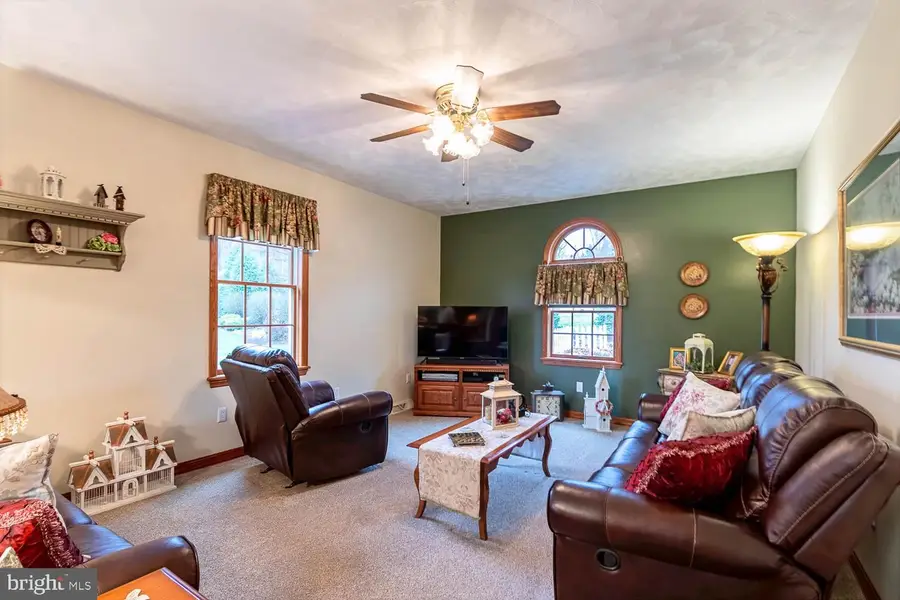 307 S Linnwood Dr, Philipsburg, PA 16866 - #2