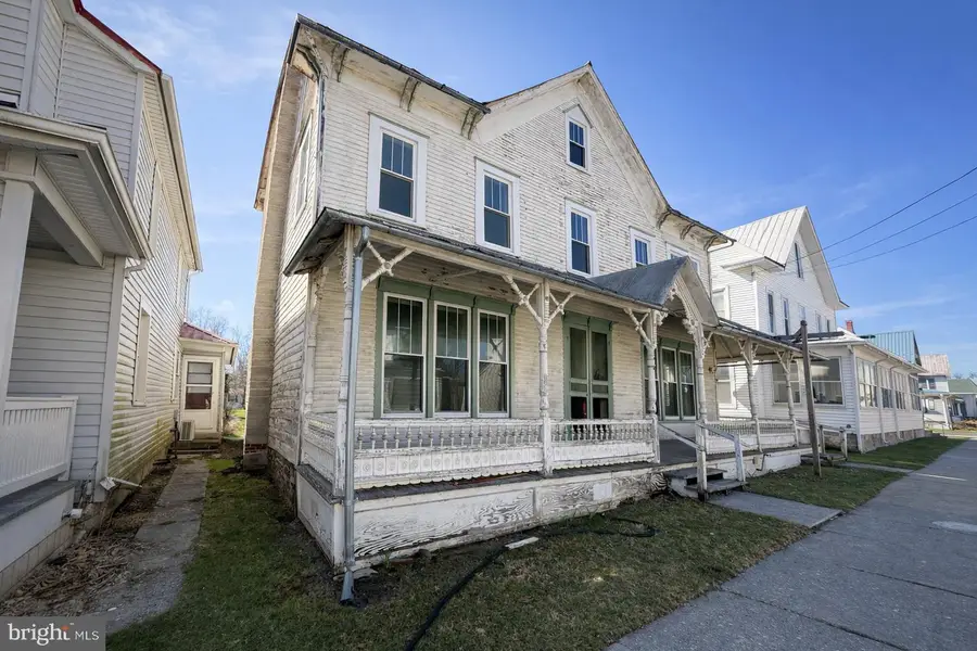 116 Penn St, Millheim, PA 16854 - #2