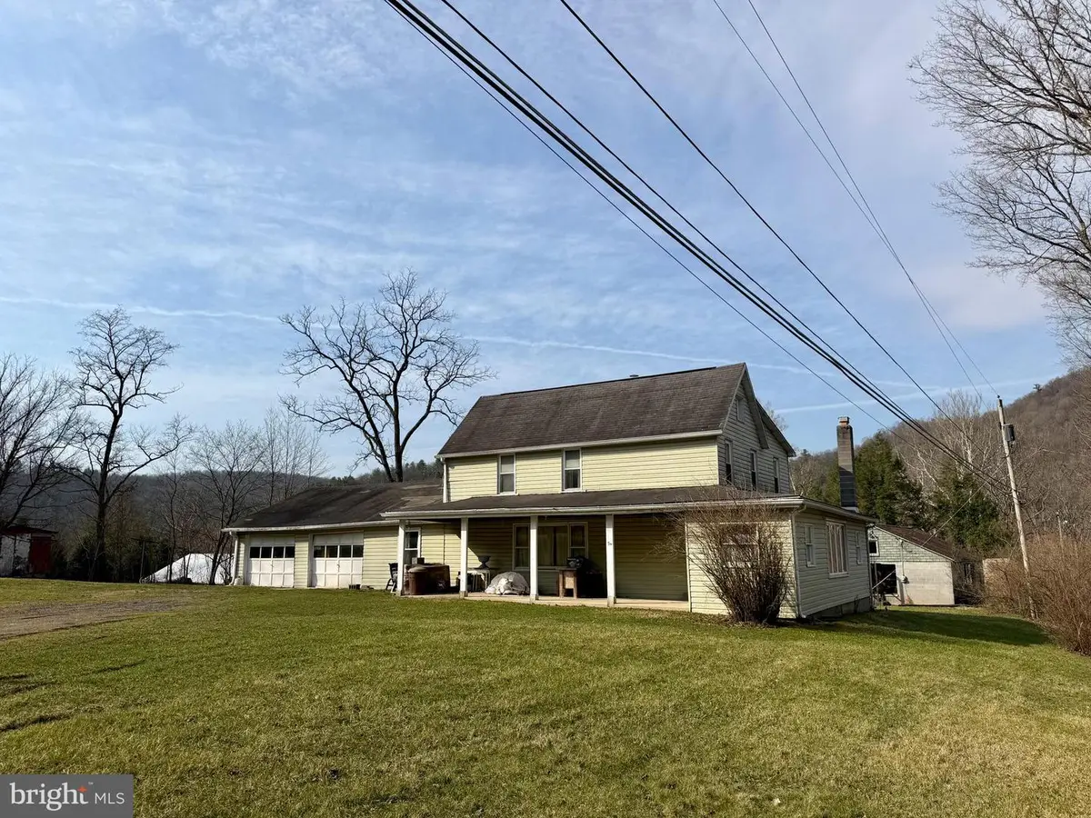 110 Lucas Rd, Bellefonte, PA 16823 - #1