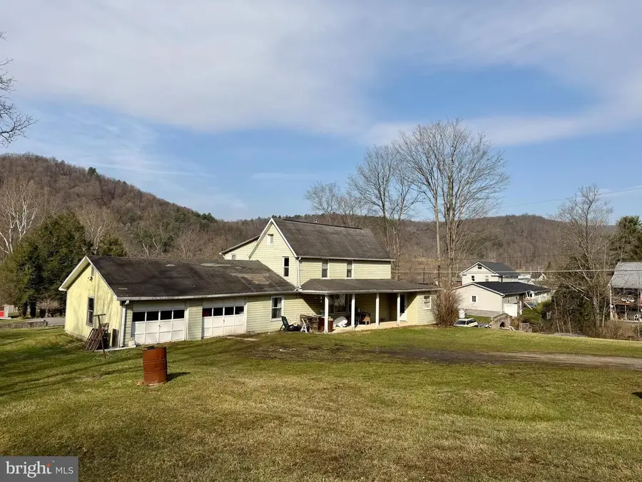 110 Lucas Rd, Bellefonte, PA 16823 - #2