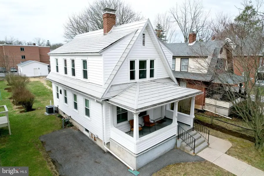 222 S Gill St, State College, PA 16801 - #2