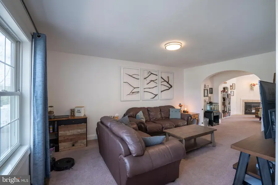 138 Jonathan Ln, Bellefonte, PA 16823 - #2