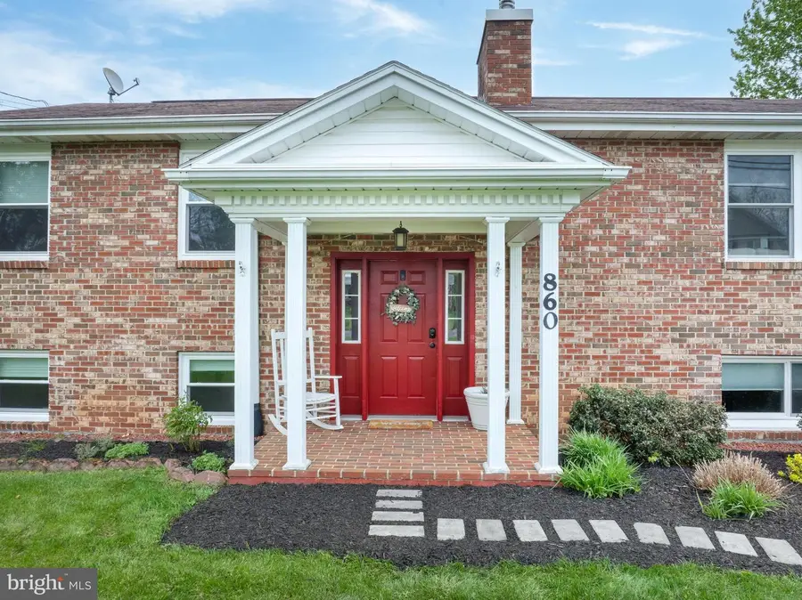 860 Oak Ridge Ave, State College, PA 16801 - #3