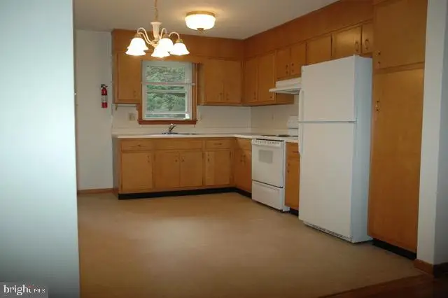 1317-1319 University Dr, State College, PA 16801 - #3