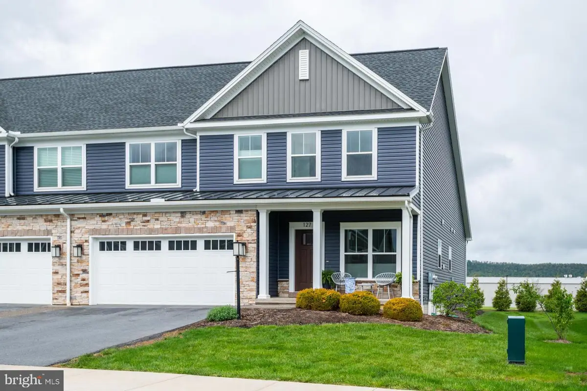 127 Aeropointe Ln, State College, PA 16803 - #1