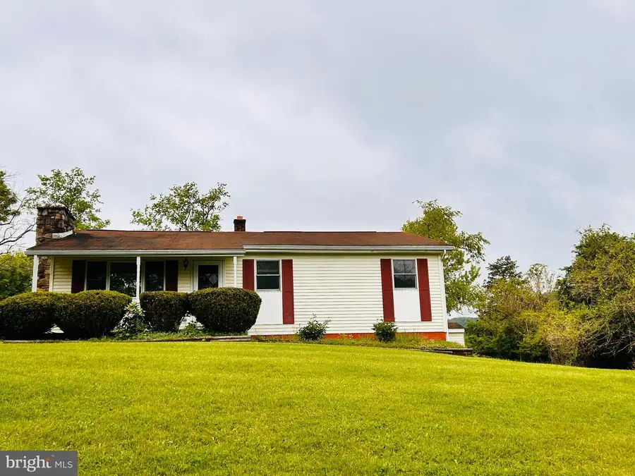 215 Brown Ave, Bellefonte, PA 16823 - #2