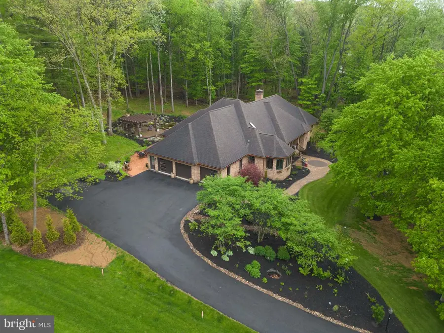 251 Montauk Cir, Port Matilda, PA 16870 - #3