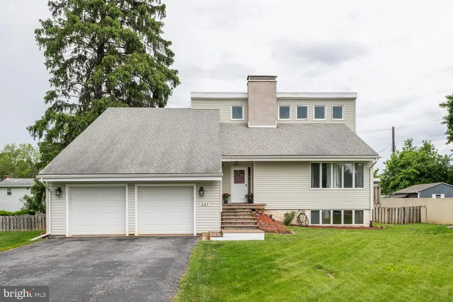 247 Mcbath St, State College, PA 16801 - #2