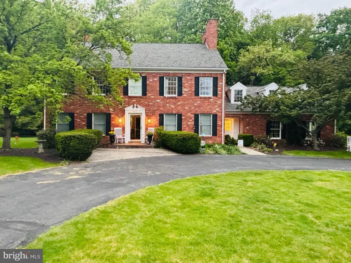 406 E Springwood Pl, Port Matilda, PA 16870 - #1