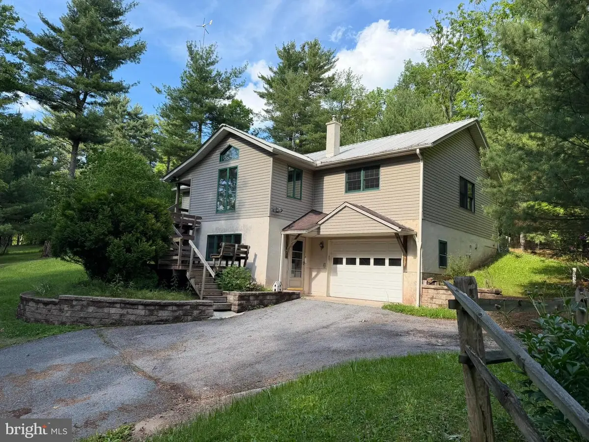 853 Fairview Rd, Howard, PA 16841 - #1