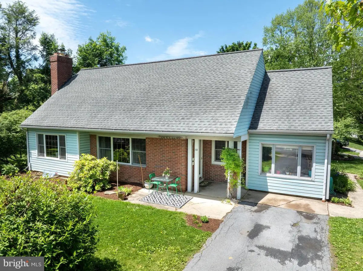 145 Waupelani Dr, State College, PA 16801 - #1