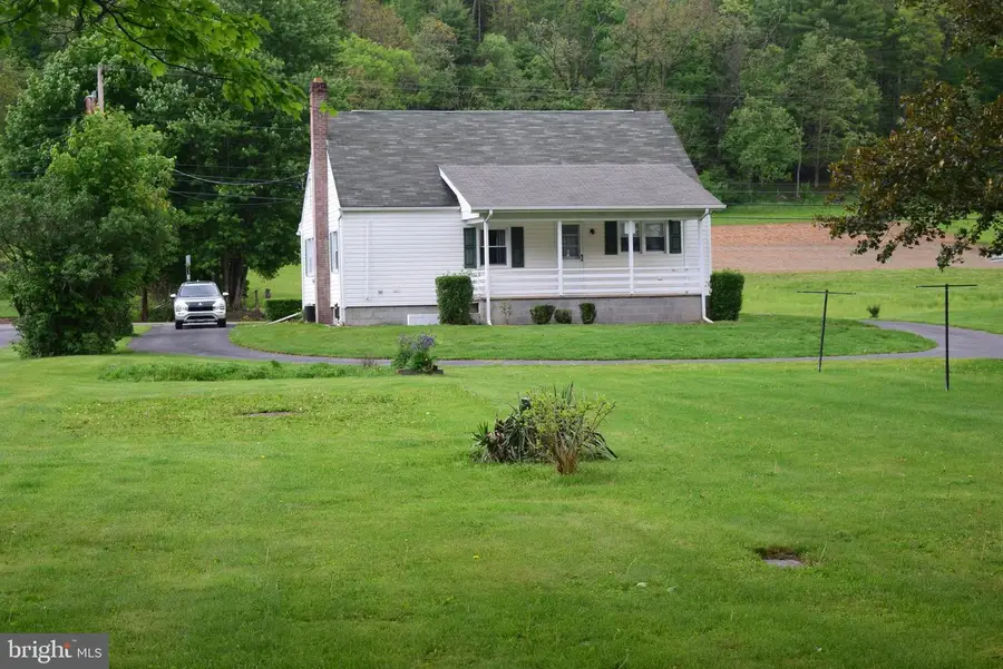 930 Runville Rd, Bellefonte, PA 16823 - #2
