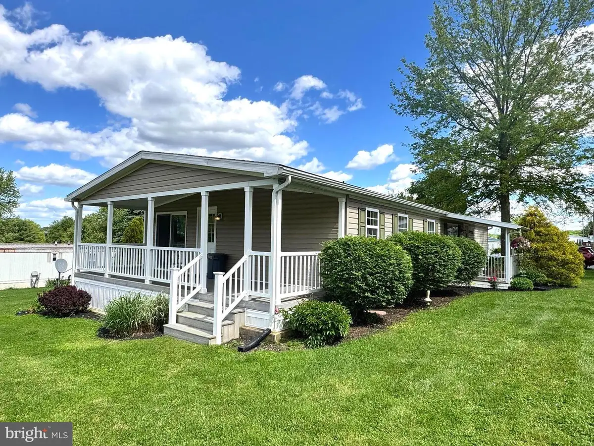 328 Hickory St, Bellefonte, PA 16823 - #1