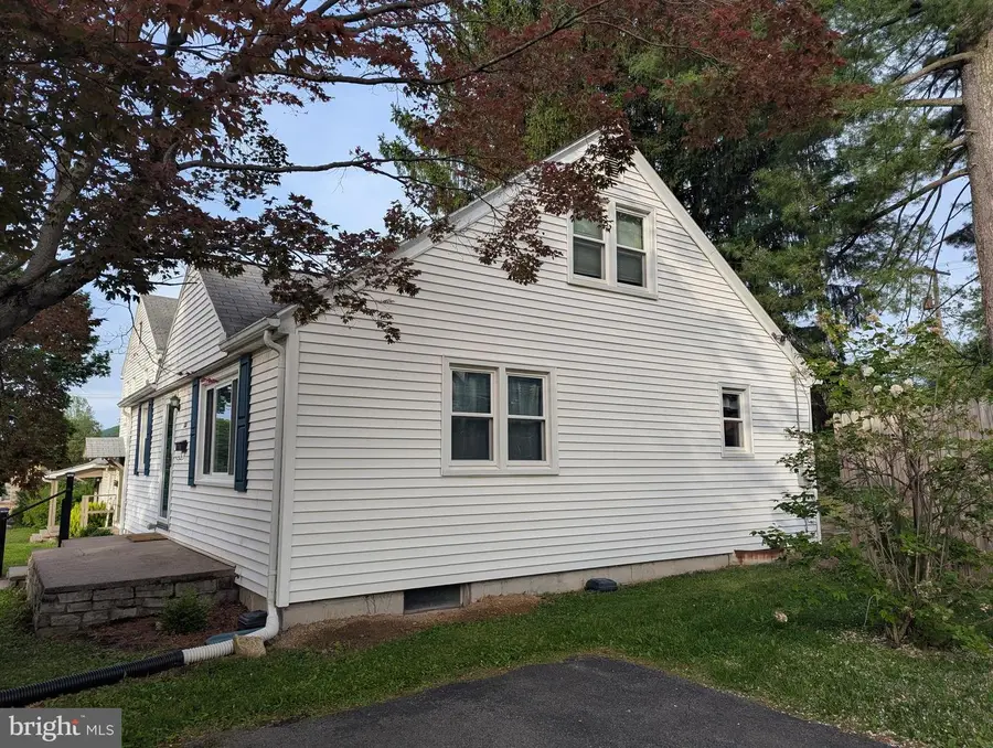 130 Logan Ave, State College, PA 16801 - #3