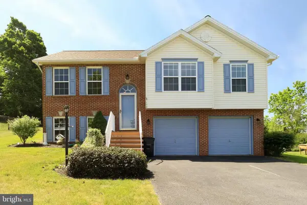 153 Arbor Bluff Dr, BELLEFONTE, PA 16823