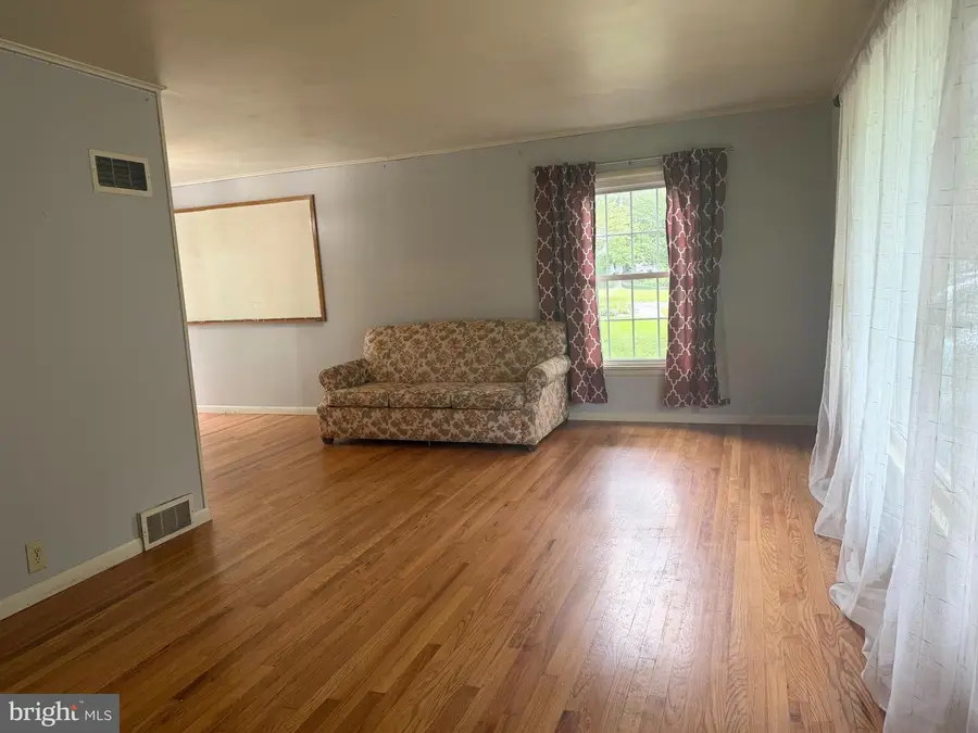 1041 Taylor St, State College, PA 16803 - #3