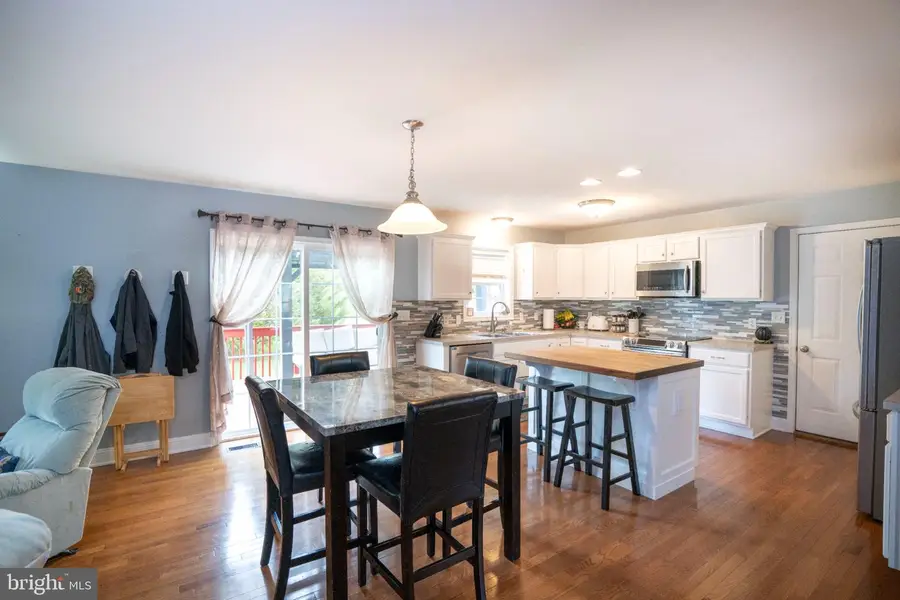 217 Washington Ave, Bellefonte, PA 16823 - #2