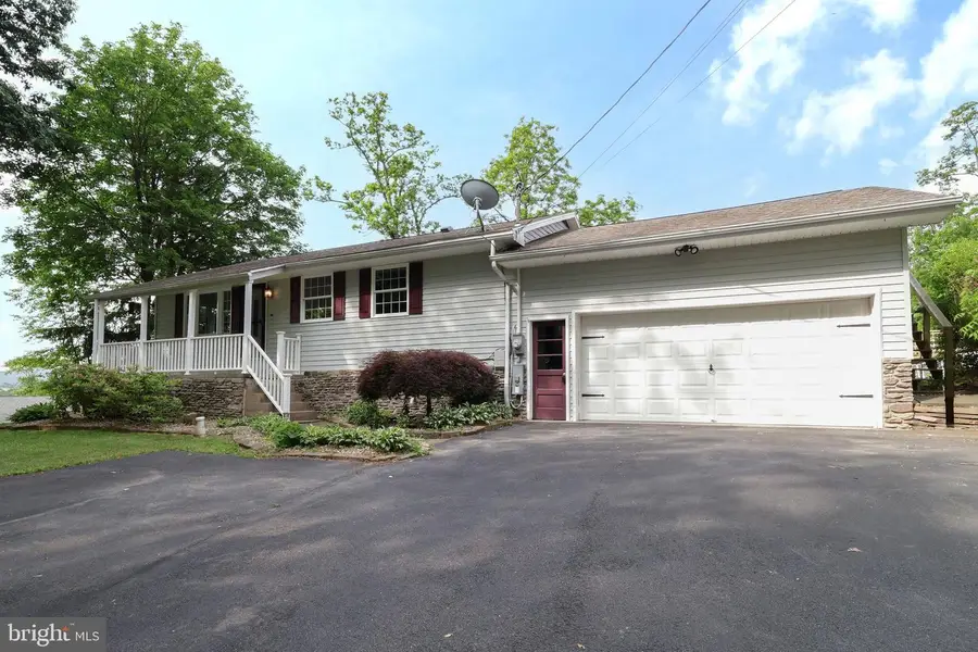 125 Lyonstown Rd, Bellefonte, PA 16823 - #2
