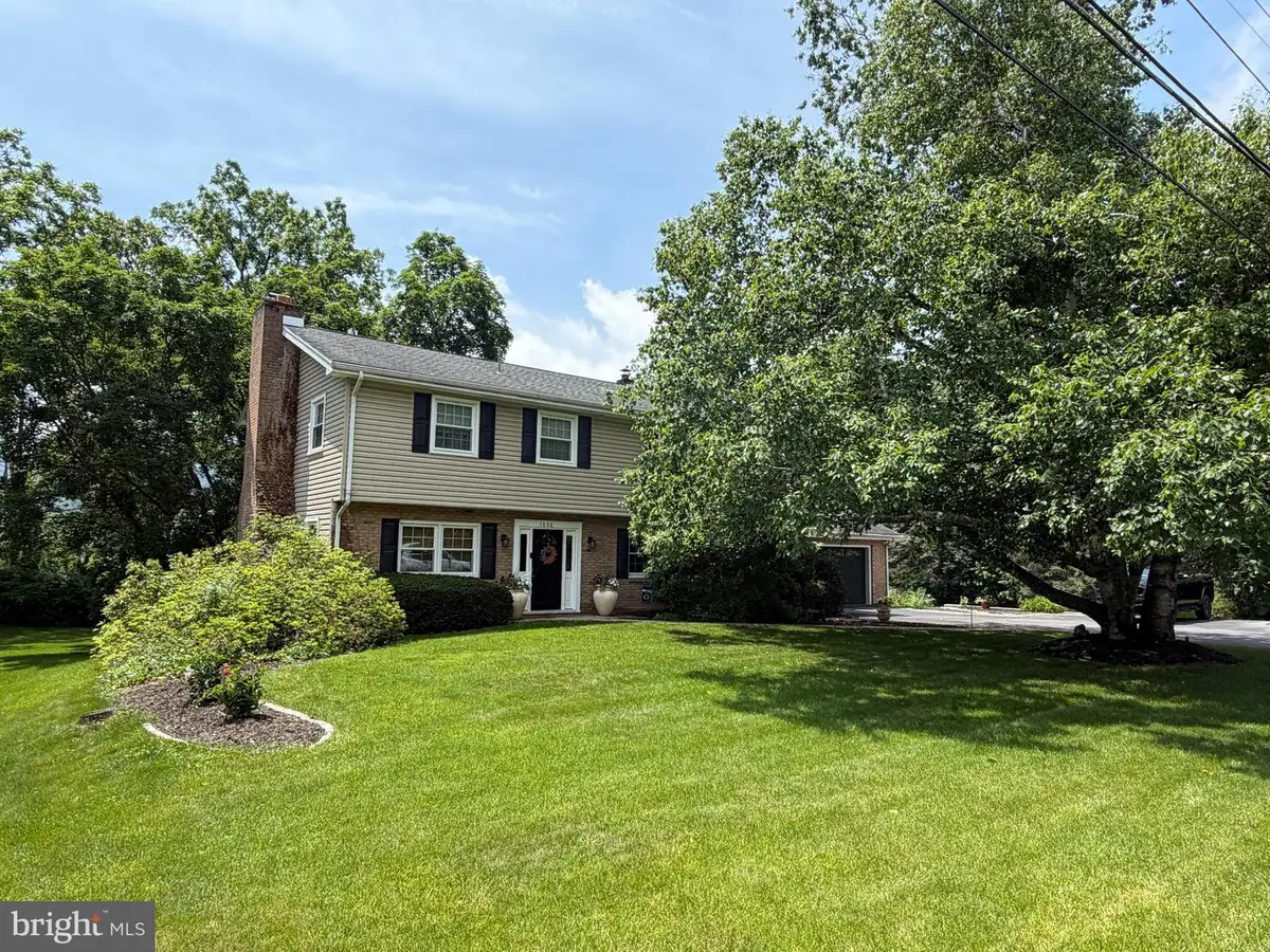 1006 Kay St, Boalsburg, PA 16827 - #1