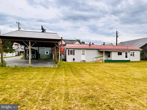 119 Church St, MILLHEIM, PA 16854