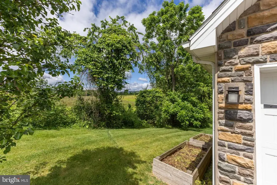 262 Jonathan Ln, Bellefonte, PA 16823 - #2