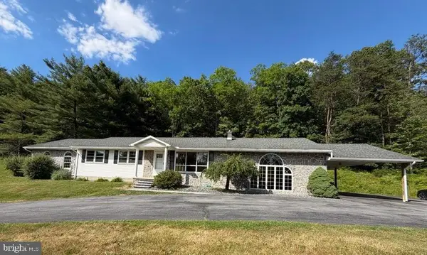 395 Runville Rd, BELLEFONTE, PA 16823