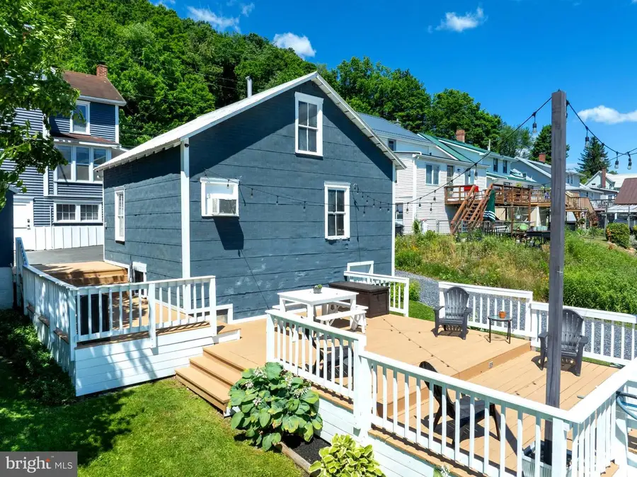 149 Cooper St, Spring Mills, PA 16875 - #3