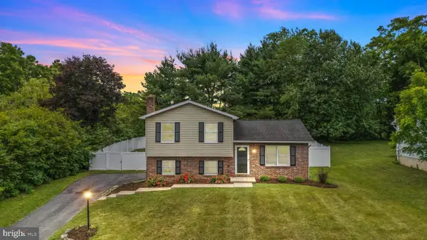 232 N Vanessa Dr, BELLEFONTE, PA 16823