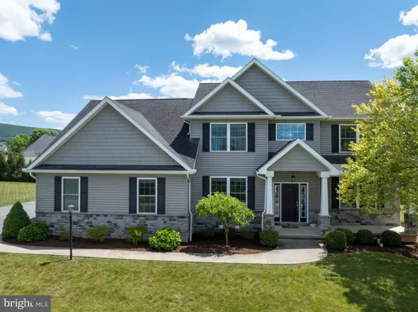 150 Mountain Laurel Dr, STATE COLLEGE, PA 16801