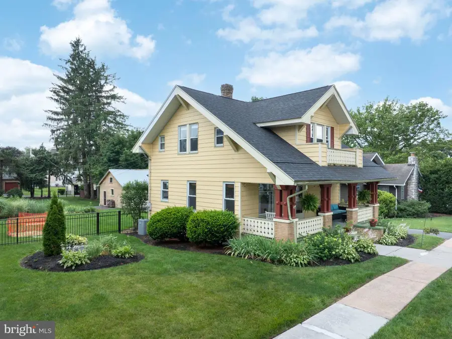 412 E Curtin St, Bellefonte, PA 16823 - #2