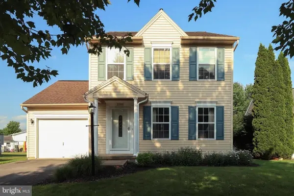 2198 Quail Run Rd, STATE COLLEGE, PA 16801