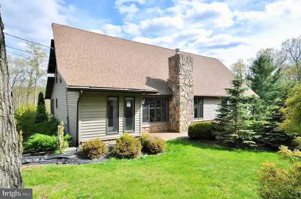 144 Main Rd, SPRING MILLS, PA 16875