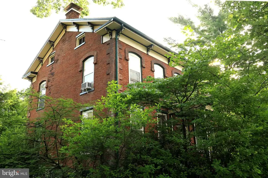 315 N Pennsylvania Avenue, Centre Hall, PA 16828 - #2