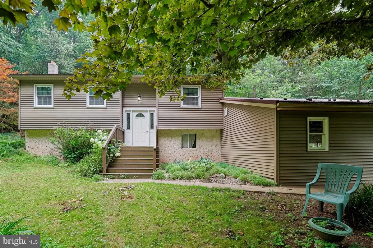 140 Spring Run Rd, Bellefonte, PA 16823 - #1