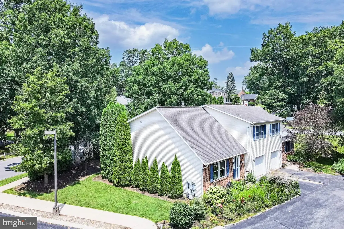 301 Amblewood Way, State College, PA 16803 - #1
