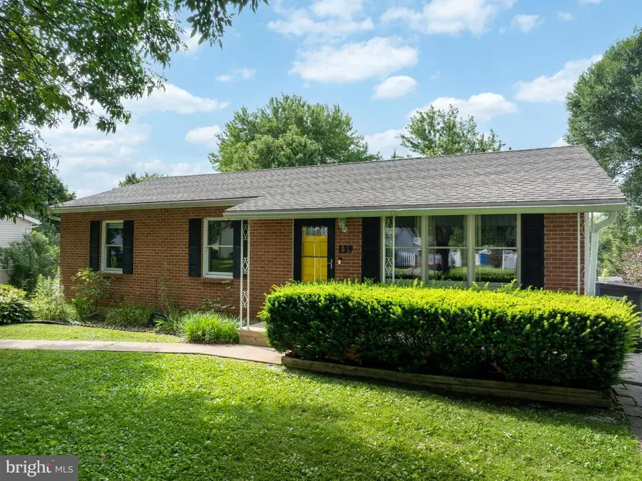 139 Kuhns Ln, State College, PA 16801 - #2