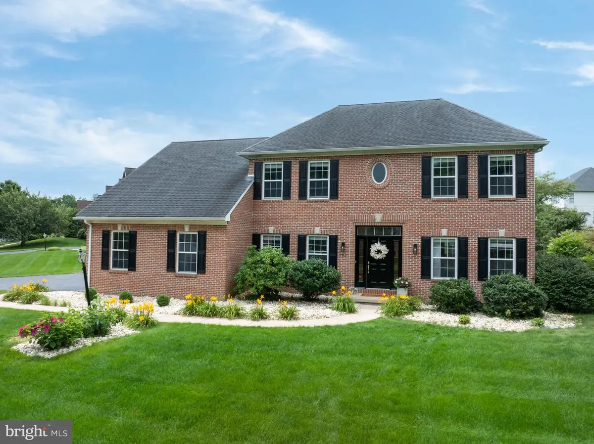 792 Sowards Pl, State College, PA 16803 - #1