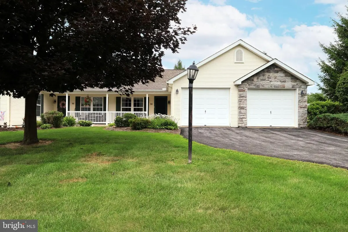 104 Penns Ct, Centre Hall, PA 16828 - #1