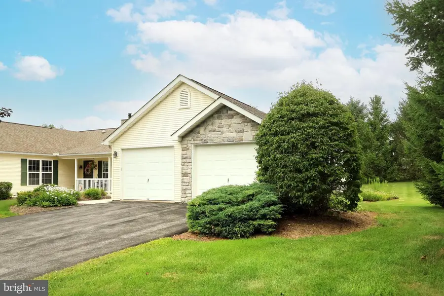 104 Penns Ct, Centre Hall, PA 16828 - #2