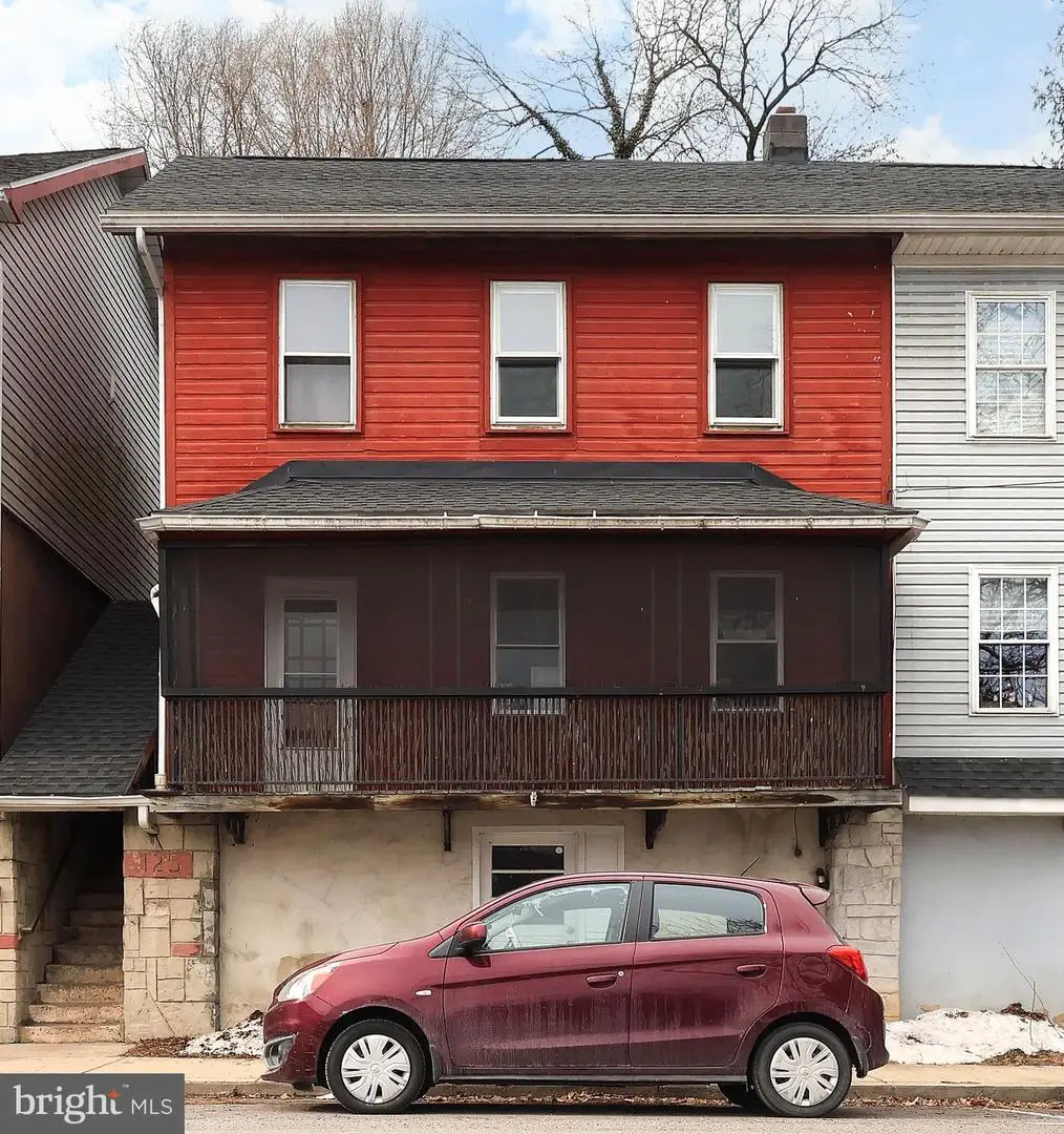 125 N Thomas St, Bellefonte, PA 16823 - #1