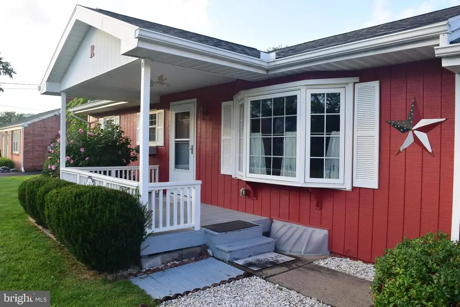 1131 Centre St, Bellefonte, PA 16823 - #3