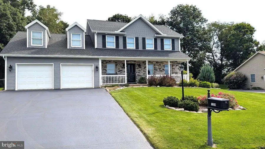 1324 Joanna Dr, Bellefonte, PA 16823 - #2