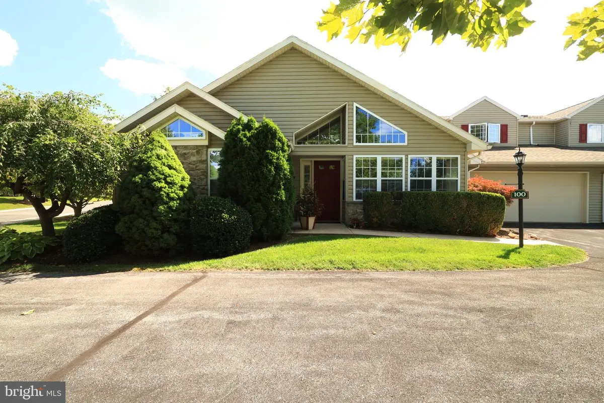 100 Wellington Dr, State College, PA 16801 - #1