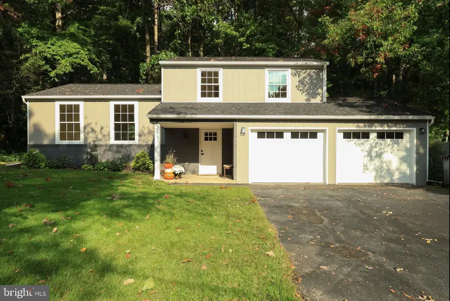 645 W Hillside Ave, State College, PA 16803 - #2
